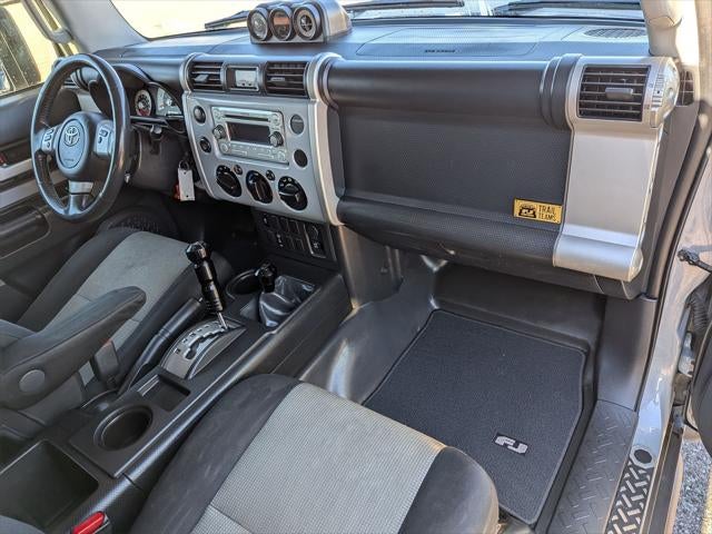 2013 Toyota FJ Cruiser Base