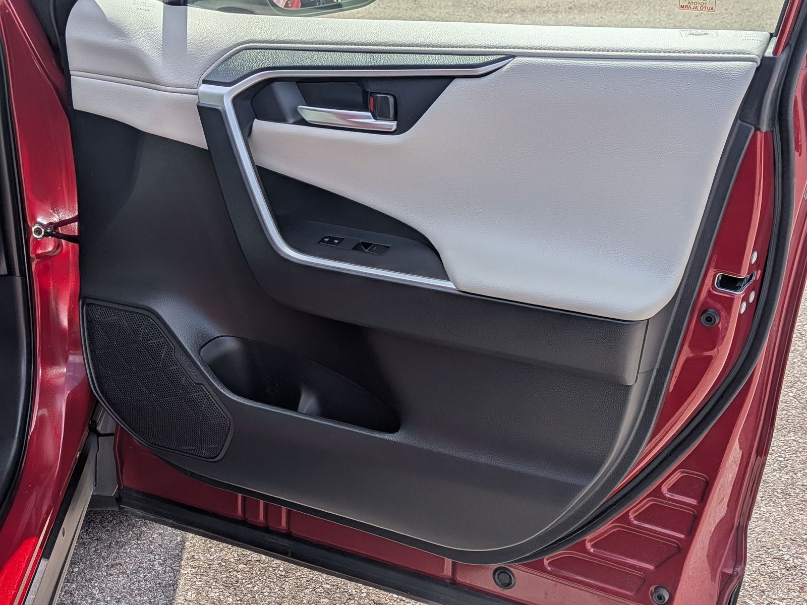 2025 Toyota RAV4 Hybrid Limited