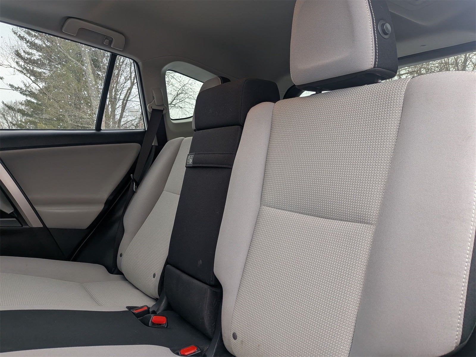 2017 Toyota RAV4 Hybrid XLE