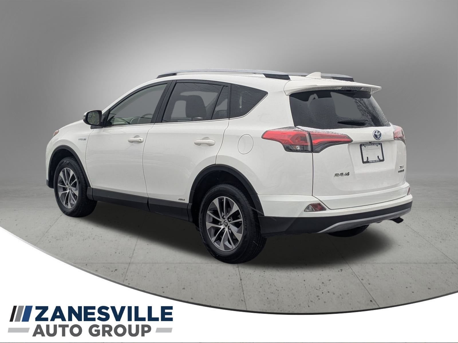 2017 Toyota RAV4 Hybrid XLE
