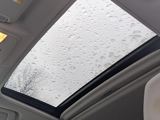 2017 Toyota RAV4 Hybrid XLE