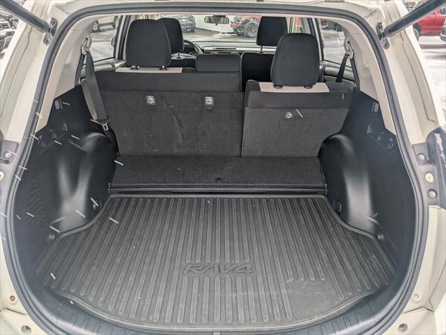 2017 Toyota RAV4 Hybrid XLE