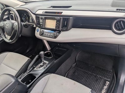 2017 Toyota RAV4 Hybrid XLE