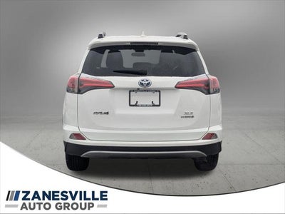2017 Toyota RAV4 Hybrid XLE