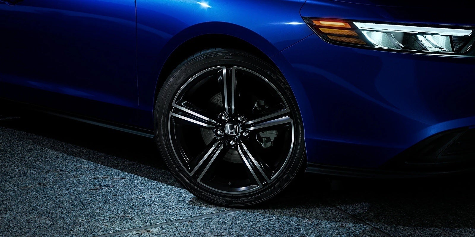 Wheel of new 2026 Honda Accord for sale in Zanesville, OH