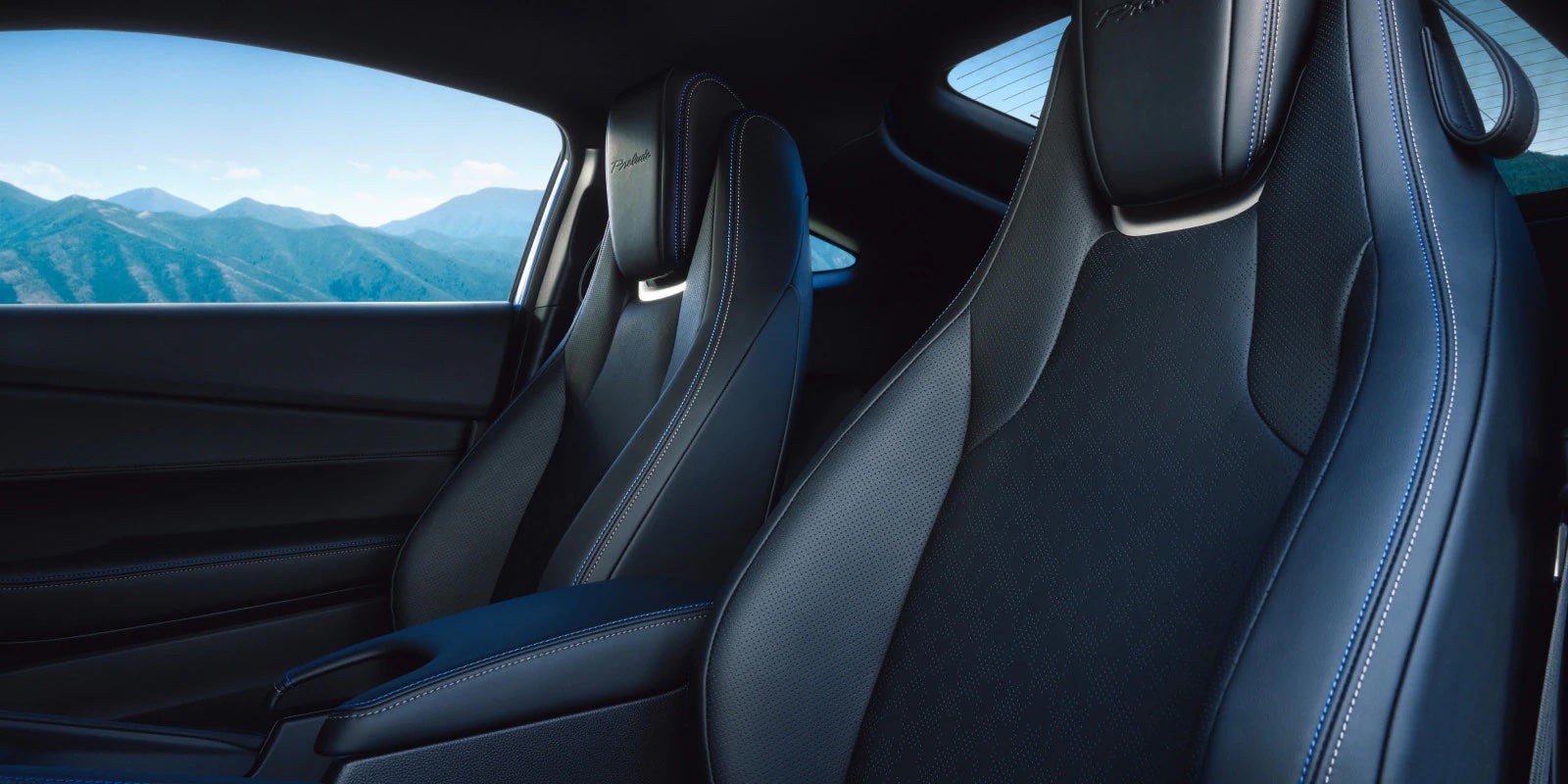 Interior of 2026 Honda Prelude in Zanesville, OH